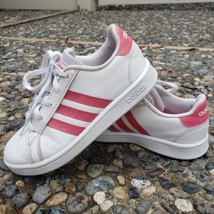 Girls Adidas Pink Tennis Shoes Size 12